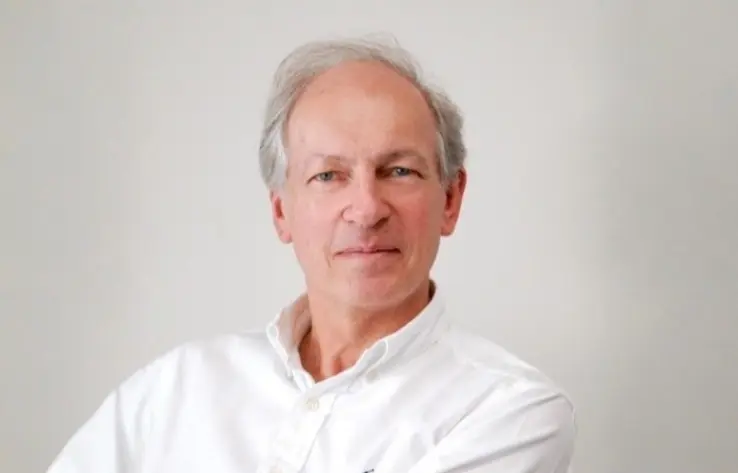 DOMINIQUE BAUDOUX Dominique Baudoux belga gyógyszerész a tudományos aromaterápia úttörője.
